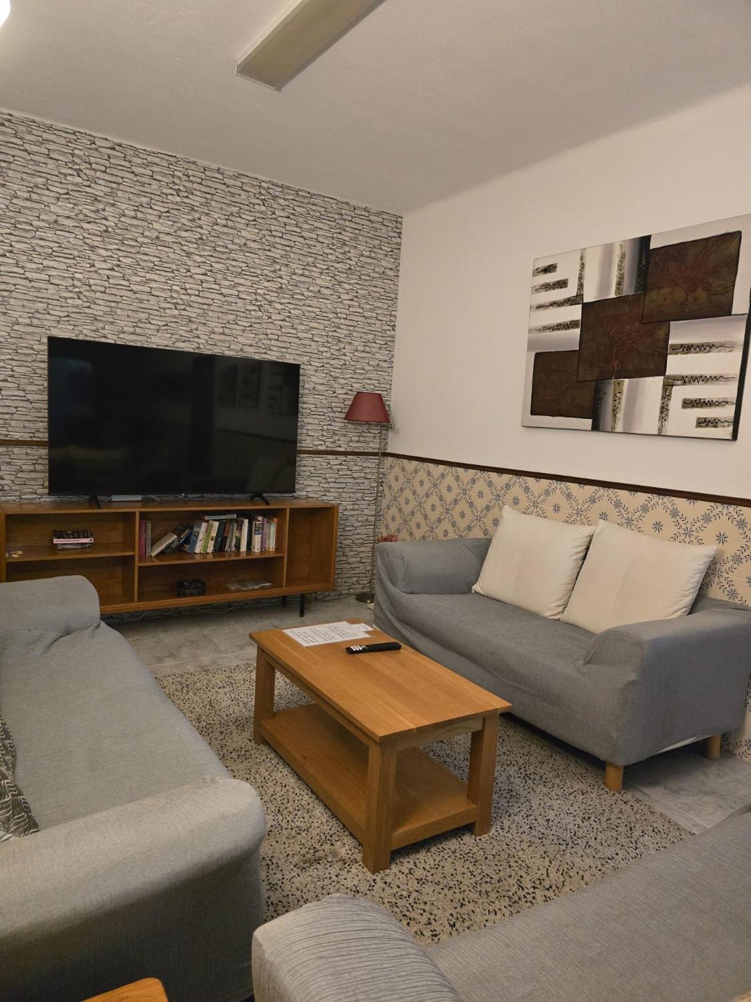 Sunny House Hostal
